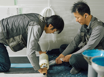 排水管を取り換える「更新」、塗料で延命措置を行う「更生」ではなく、新たな「再生」という選択肢